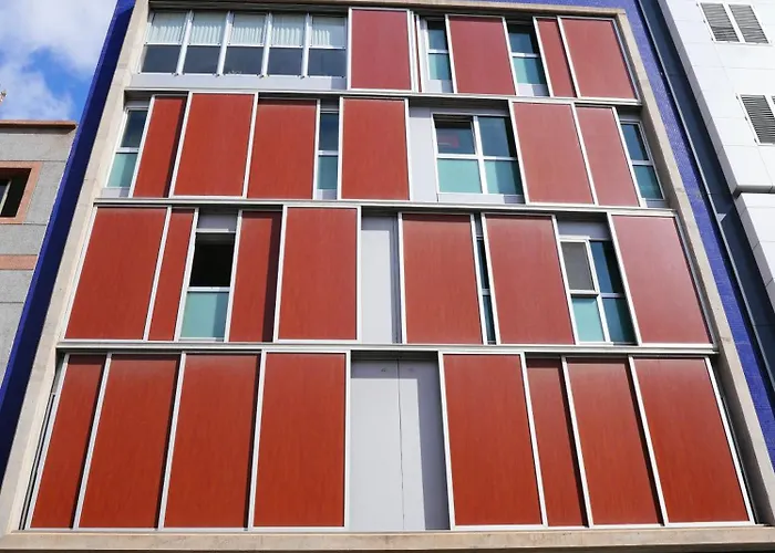 Sunny Canteras * לאס פאלמס דה גראן קנאריה